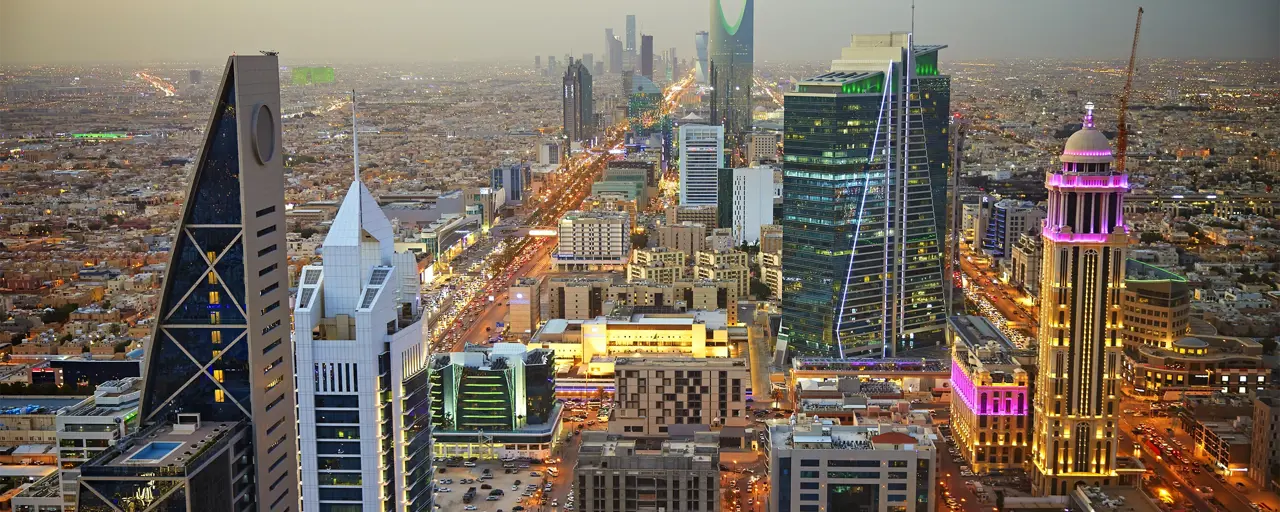 Saudi Arabia’s Top Cities Offering High-Paying Jobs for Pakistanis